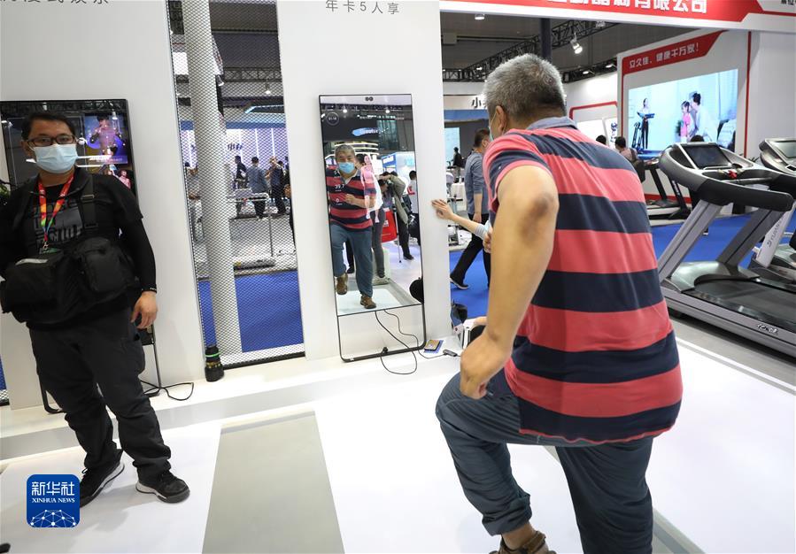 (新華全媒頭條·圖文互動)(13)書寫體育強國逐夢奮進新篇章——以習近平同志為核心的黨中央關心體育事業(yè)發(fā)展紀實